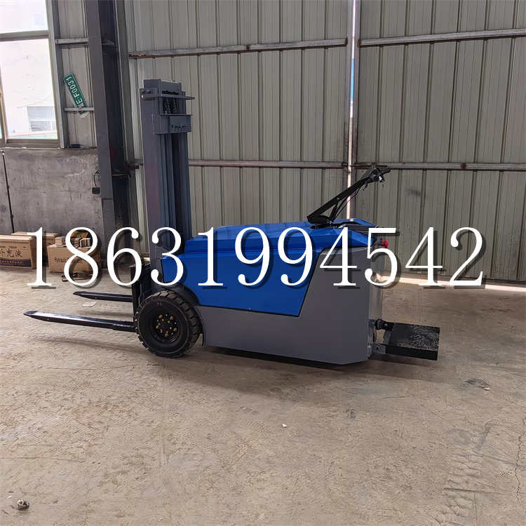 龙沙区全电动叉车插腿式堆高车液压装卸车1.5吨升高小型站驾式铲车